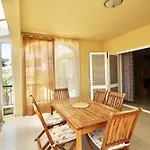 Spacious In Golf Del Sur 아파트 *