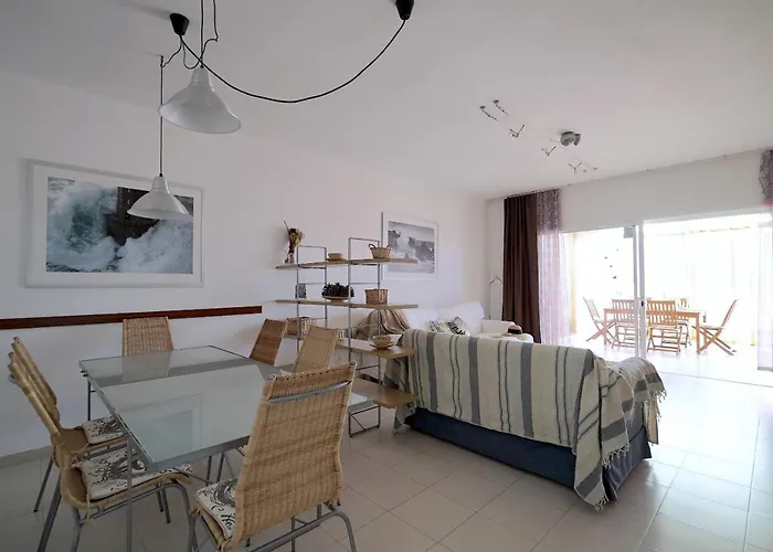 Spacious In Golf Del Sur *