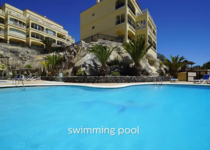 Spacious In Golf Del Sur